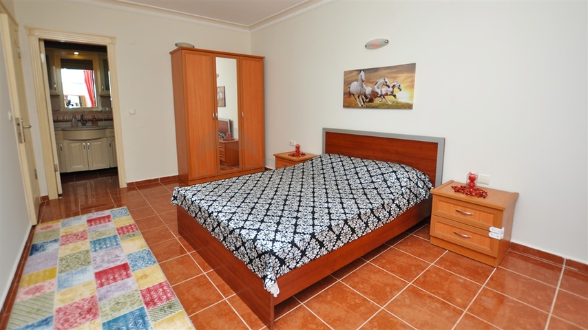 Меблированная квартира с двумя спальнями по очень выгодной цене