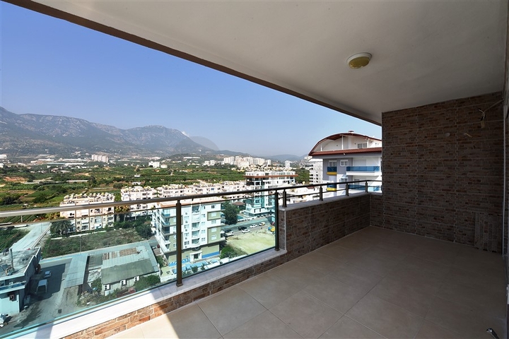 Апартаменты с личной лоджией и видом на город