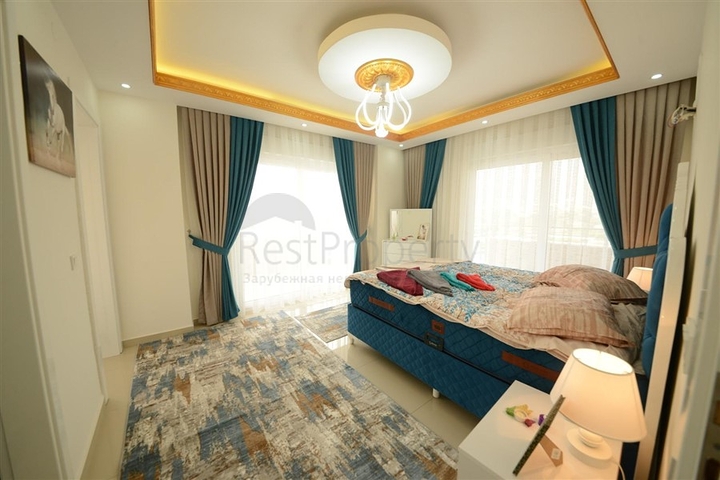 Апартаменты с личной лоджией и видом на город