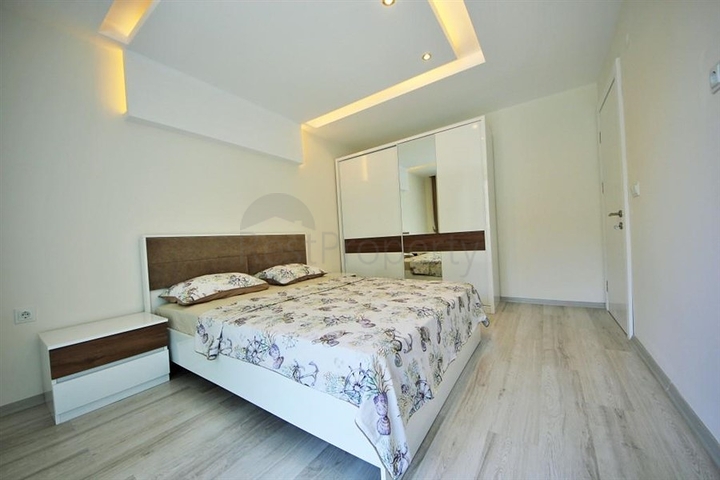 Двухкомнатная квартира с видом на море