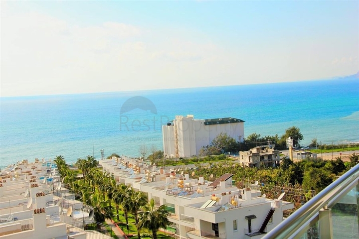 Двухкомнатная квартира с видом на море