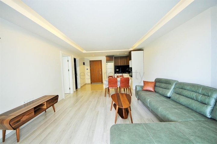 Двухкомнатная квартира с видом на море