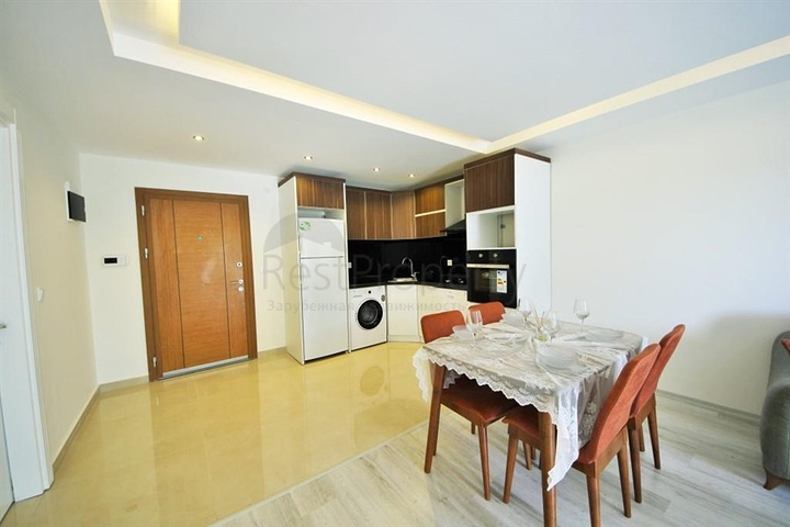 Двухкомнатная квартира с видом на море