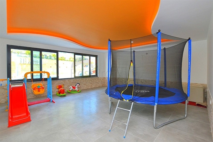 Двухкомнатная квартира с видом на море