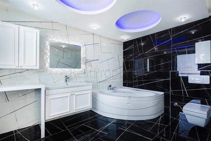 Роскошный пентхаус планировки 4+1 с видом на море