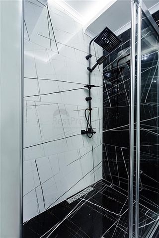 Роскошный пентхаус планировки 4+1 с видом на море