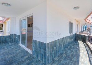 Роскошный пентхаус планировки 4+1 с видом на море