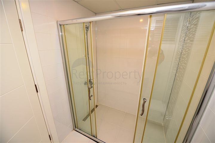 Трёхкомнатная меблированная квартира в престижном районе Оба