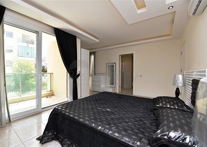 Трёхкомнатная меблированная квартира в престижном районе Оба