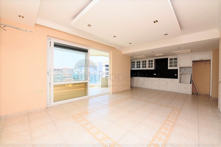 Апартаменты 2+1 для большой семьи в 200 метрах от моря