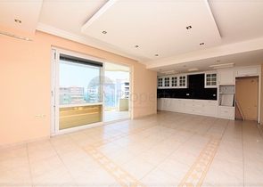 Апартаменты 2+1 для большой семьи в 200 метрах от моря