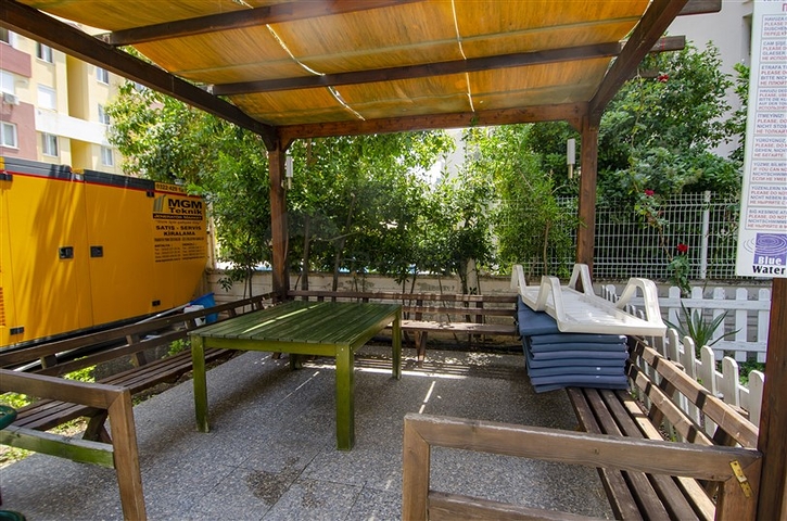 Двухкомнатная квартира с мебелью в Лимане Коньяалты