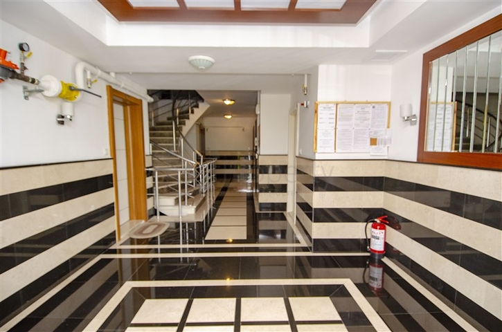 Двухкомнатная квартира с мебелью в Лимане Коньяалты