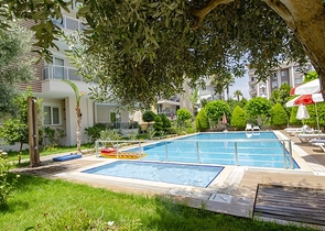 Двухкомнатная квартира с мебелью в Лимане Коньяалты