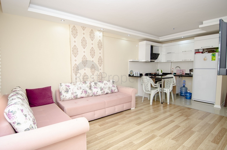 Двухкомнатная квартира с мебелью в Лимане Коньяалты