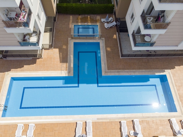 Двухкомнатная квартира с мебелью в Лимане Коньяалты