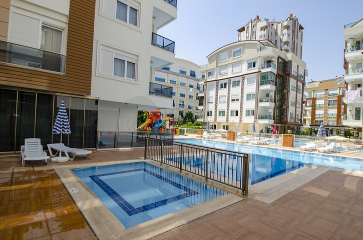 Двухкомнатная квартира с мебелью в Лимане Коньяалты