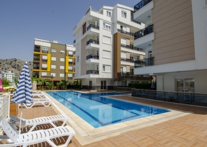 Двухкомнатная квартира с мебелью в Лимане Коньяалты