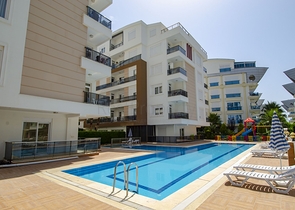 Двухкомнатная квартира с мебелью в Лимане Коньяалты