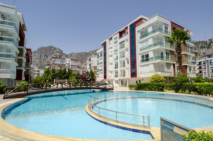 Трехкомнатная квартира с мебелью в районе Хурма Коньяалты