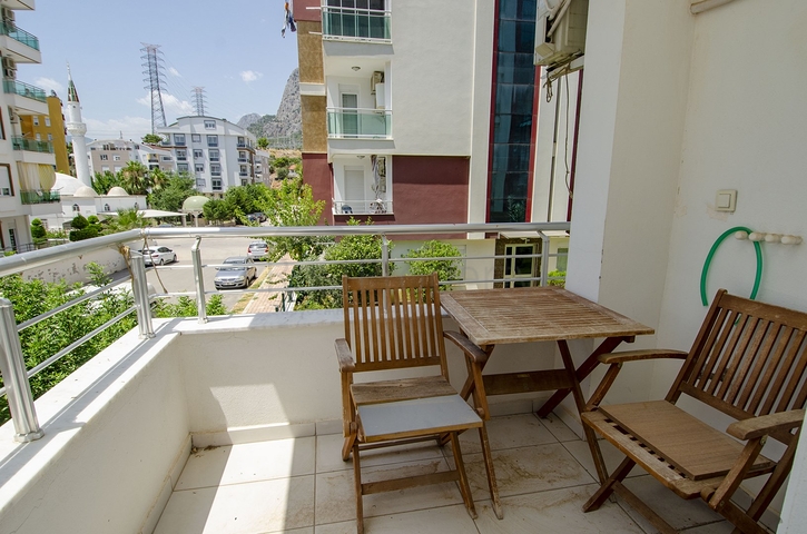 Трехкомнатная квартира с мебелью в районе Хурма Коньяалты