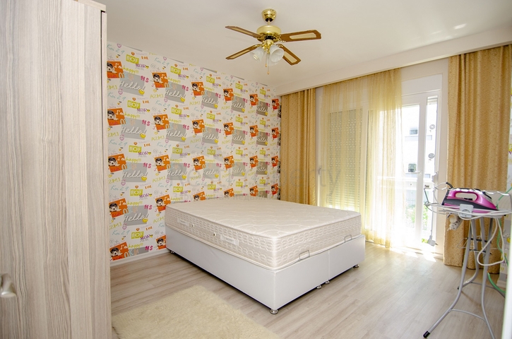 Трехкомнатная квартира с мебелью в районе Хурма Коньяалты