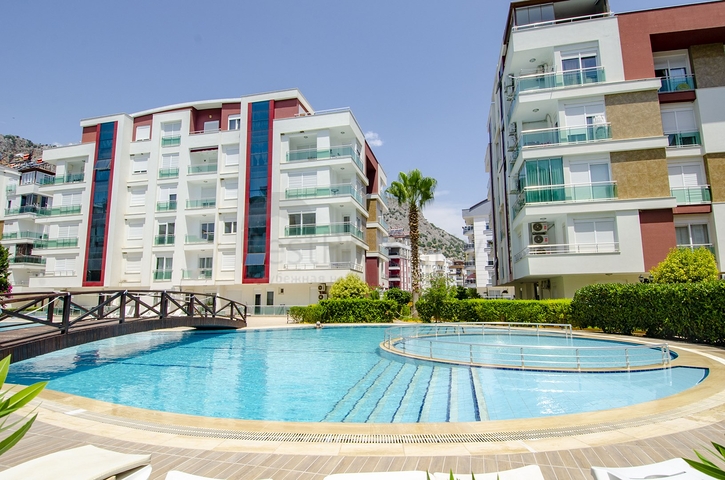 Трехкомнатная квартира с мебелью в районе Хурма Коньяалты