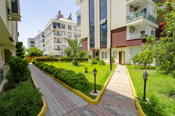 Трехкомнатная квартира с мебелью в районе Хурма Коньяалты