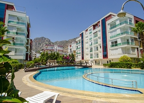 Трехкомнатная квартира с мебелью в районе Хурма Коньяалты