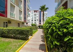 Трехкомнатная квартира с мебелью в районе Хурма Коньяалты