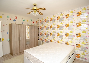 Трехкомнатная квартира с мебелью в районе Хурма Коньяалты