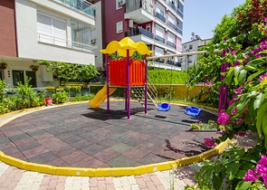 Трехкомнатная квартира с мебелью в районе Хурма Коньяалты