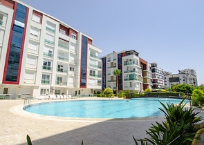 Трехкомнатная квартира с мебелью в районе Хурма Коньяалты