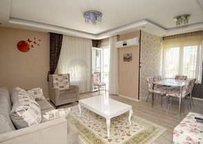 Трехкомнатная квартира с мебелью в районе Хурма Коньяалты