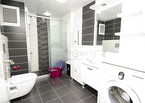 Трехкомнатная квартира с мебелью в районе Хурма Коньяалты