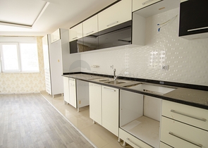 Квартира 2+1 по доступной цене в Коньяалты Анталии