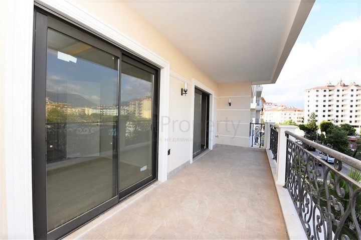 Квартира 2+1 в шикарном комплексе в центре Алании