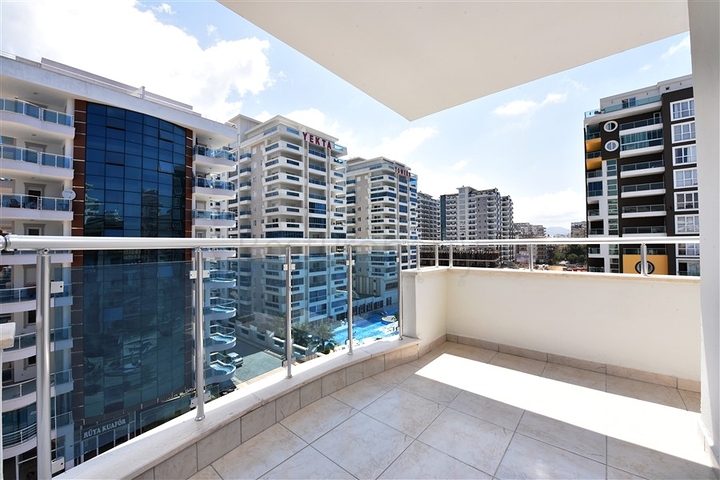 Пентхаус с четырьмя спальнями по привлекательной цене