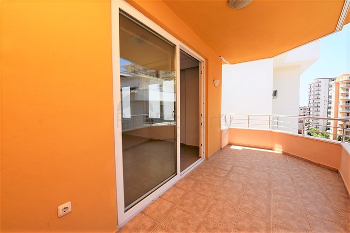 Пентхаус 3+1 в Махмутларе по выгодной цене