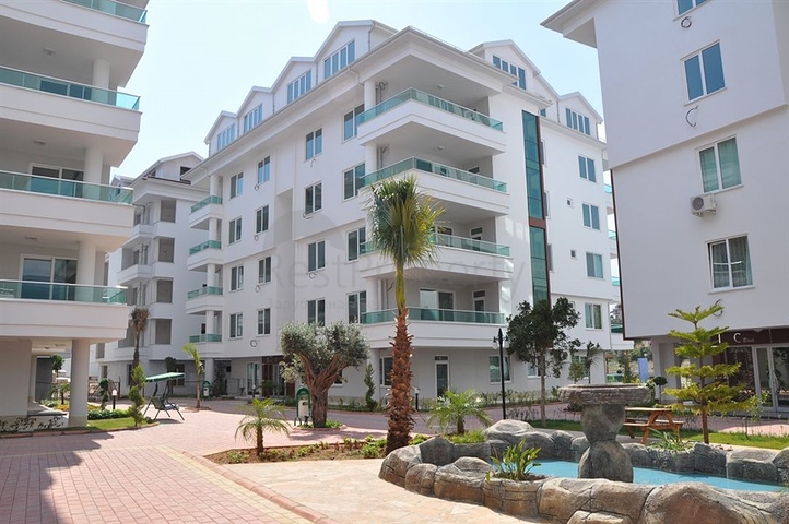 Светлая просторная квартира на берегу горной реки