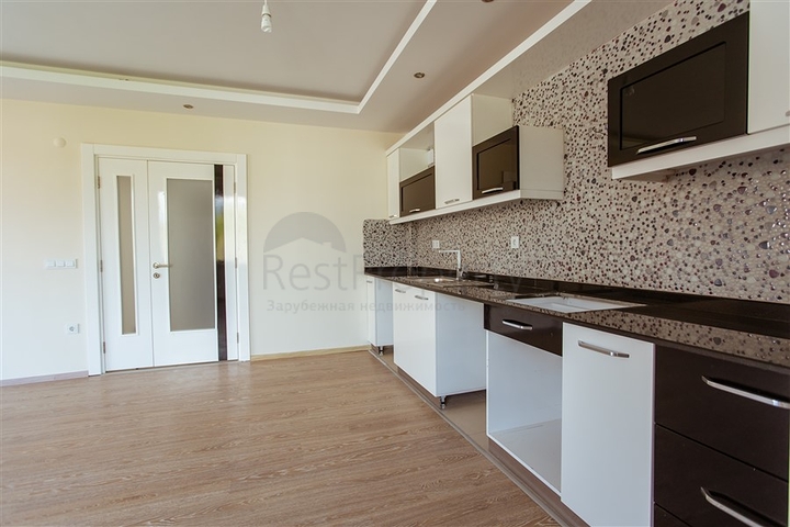 Светлая просторная квартира на берегу горной реки