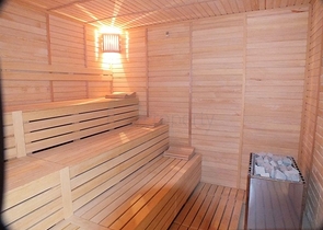 Светлая просторная квартира на берегу горной реки