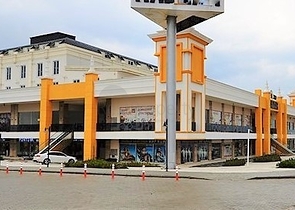 Торговое помещение в ТЦ Окуджалара