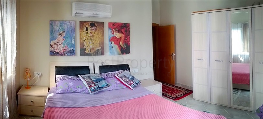 Пентхаус 2+1 с мебелью в центре Кемере в пешей доступности к морю