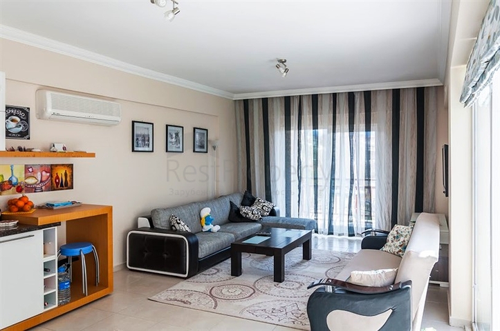 Пентхаус 2+1 с мебелью в центре Кемере в пешей доступности к морю