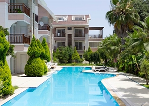 Пентхаус 2+1 с мебелью в центре Кемере в пешей доступности к морю