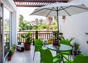 Пентхаус 2+1 с мебелью в центре Кемере в пешей доступности к морю