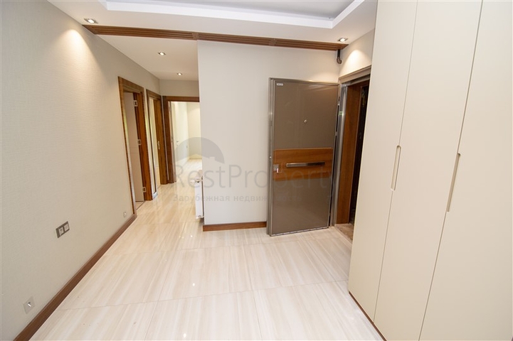 Просторная квартира 3+1 рядом с торговым центром 5 Мигрос