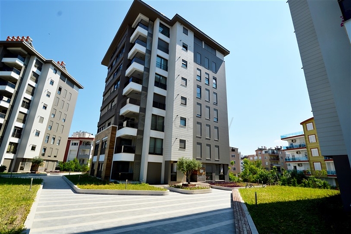 Просторная квартира 3+1 рядом с торговым центром 5 Мигрос