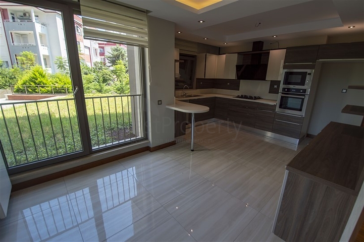 Просторная квартира 3+1 рядом с торговым центром 5 Мигрос